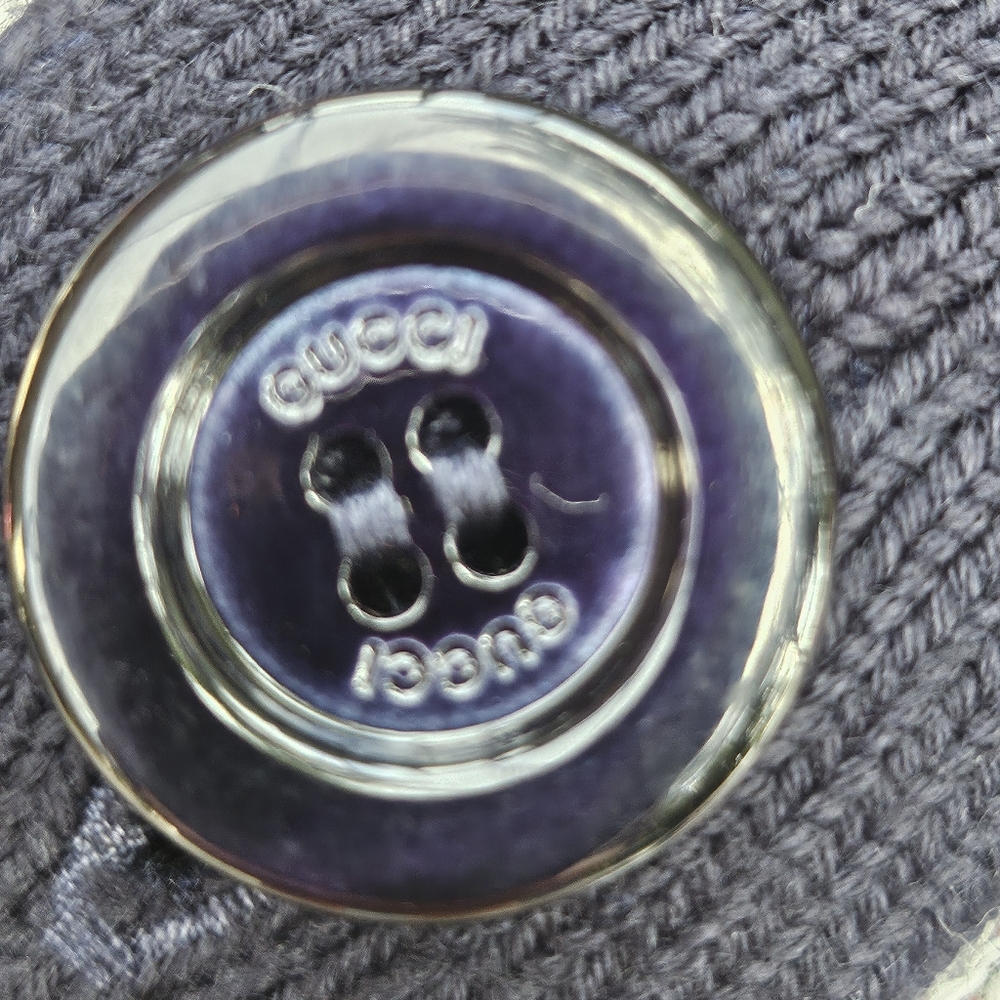 Gucci Black and Red Logo Cardigan - Picture 10 of 14